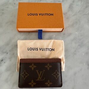 Louis Vuitton card holder